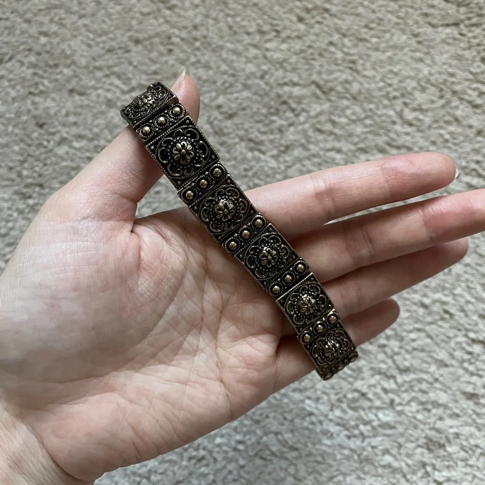 Adjustable Metal Choker